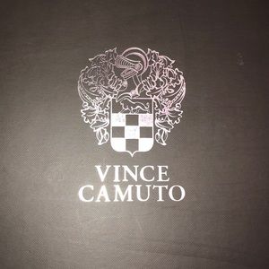 SIZE 7 VINCE CAMUTO WOMENS SHOES / COLOR : BLACK